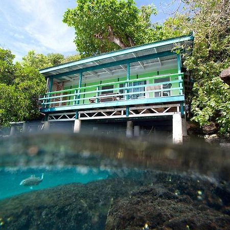 Lusia'S Lagoon Chalets Salelologa Ruang foto