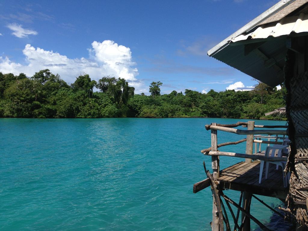 Lusia'S Lagoon Chalets Salelologa Bagian luar foto